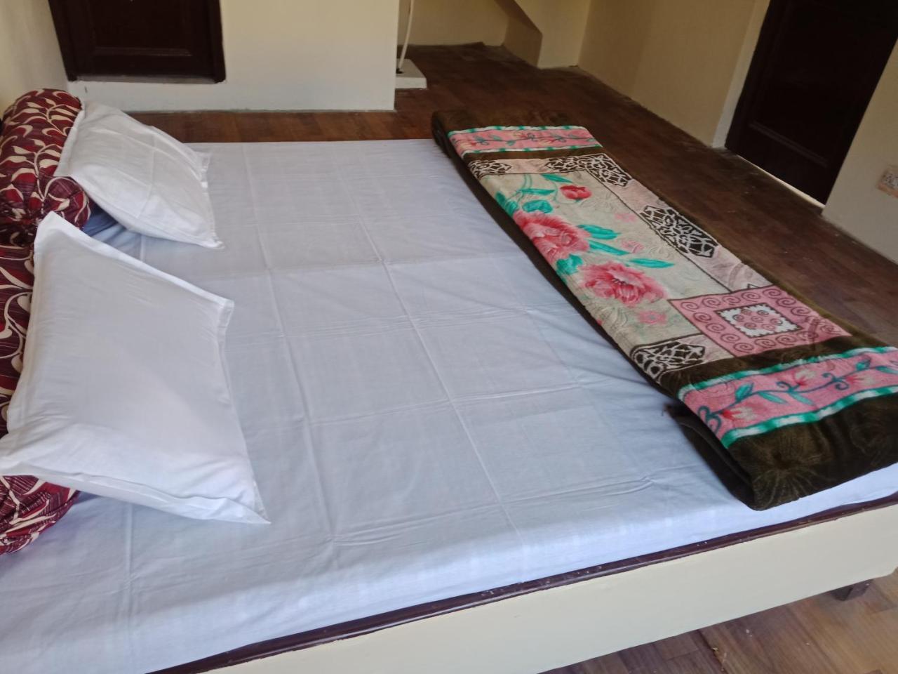 Hotel Pine Spring Dharamshala Luaran gambar