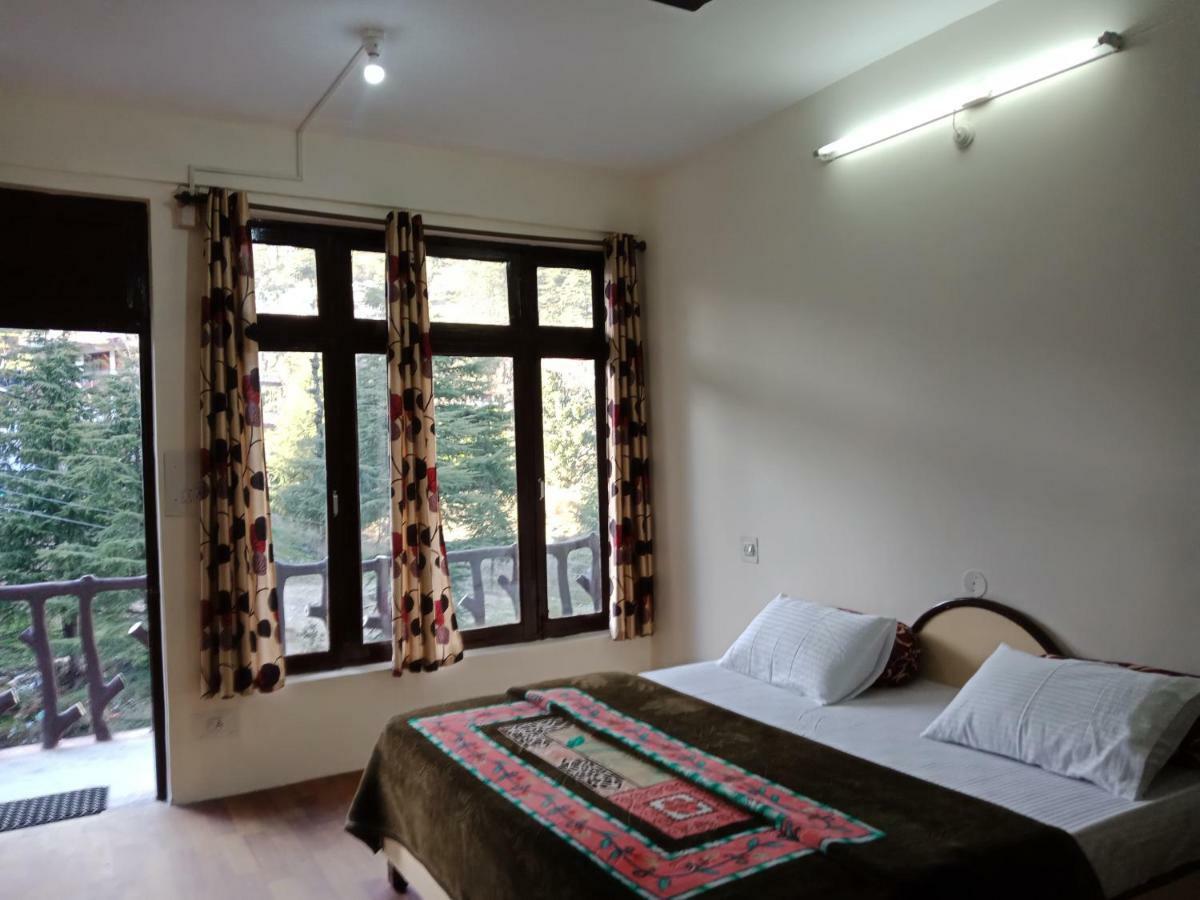 Hotel Pine Spring Dharamshala Luaran gambar
